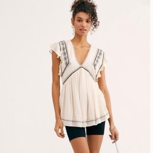 NWT. FREE PEOPLE embroidered ivory tunic